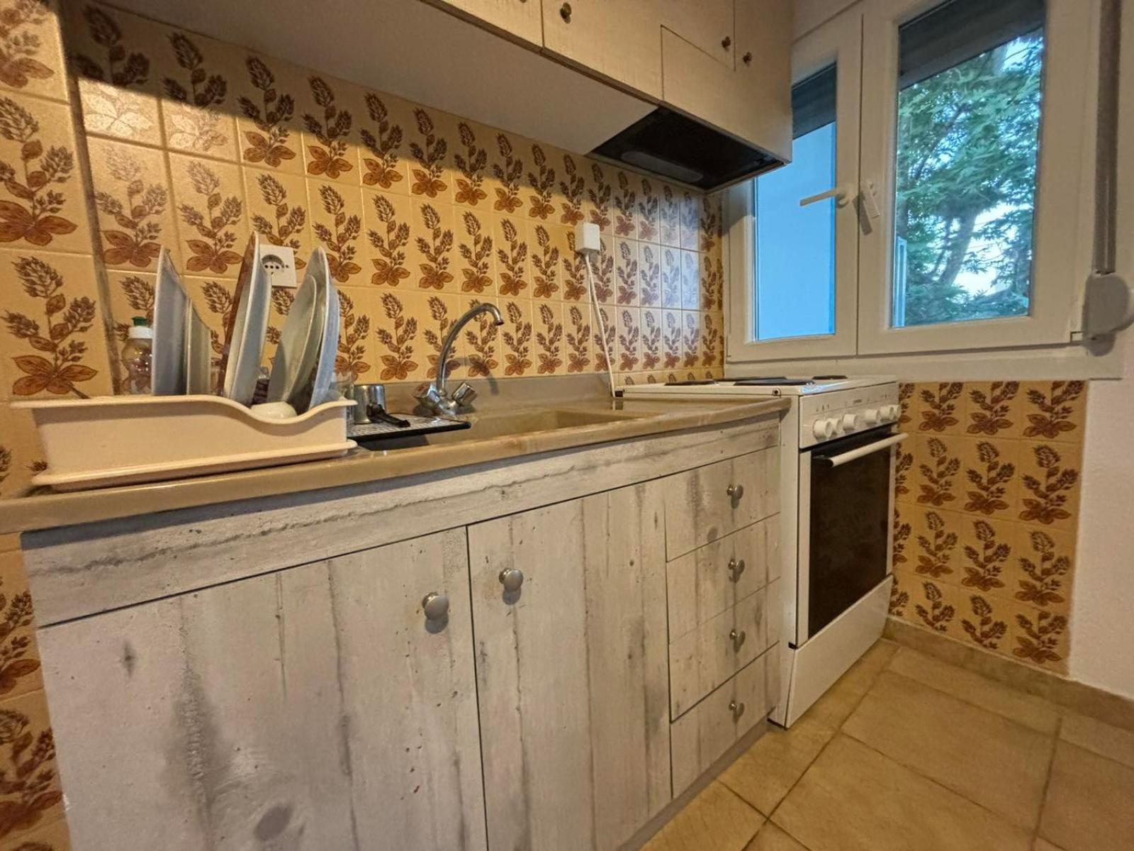 Island Apartments Vrasná المظهر الخارجي الصورة