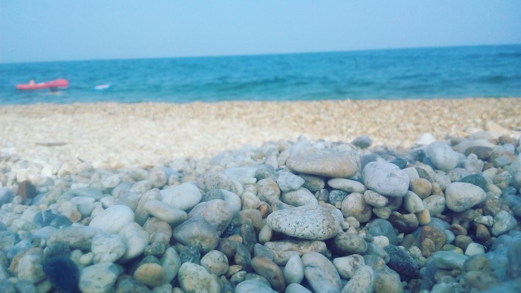 Island Apartments Vrasná المظهر الخارجي الصورة